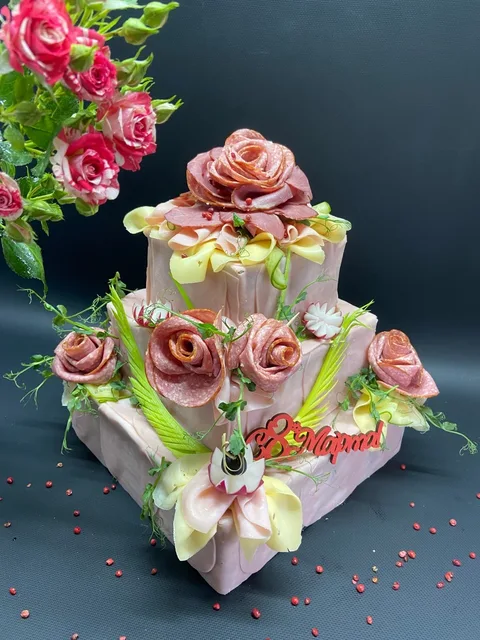 Большой праздничный мясной торт 5-10 кг